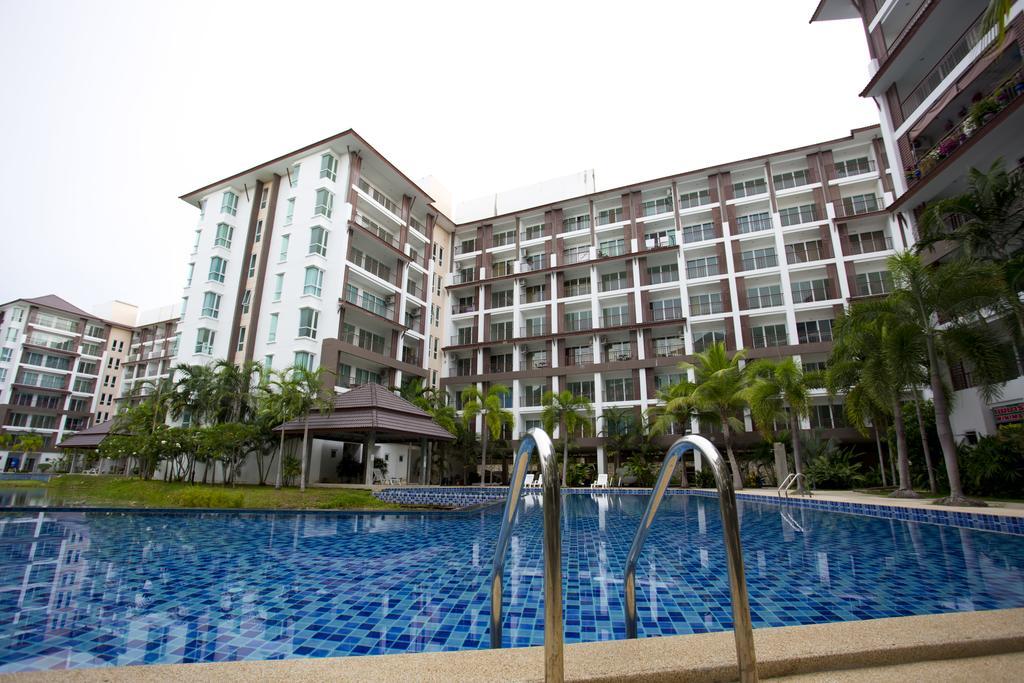 Ratchy Condo Бангсаре Номер фото