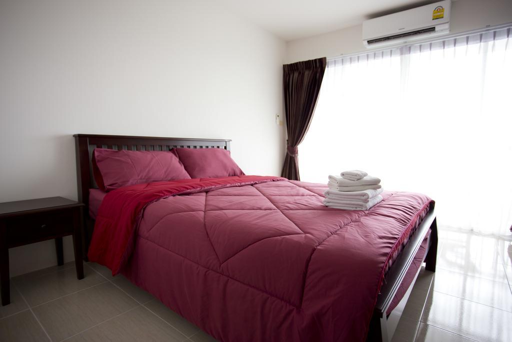 Ratchy Condo Бангсаре Номер фото